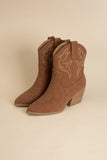 Blazing Western Boots • More Colors