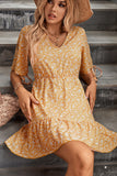 Ditsy Floral V-Neck Half Sleeve Dress