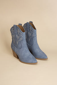 Blazing Western Boots • More Colors