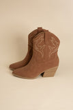 Blazing Western Boots • More Colors