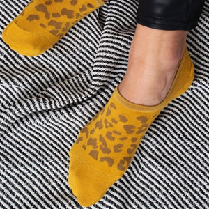Leopard No-Show Socks - Mustard