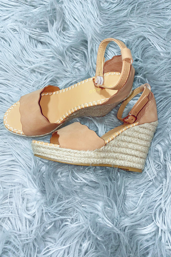 Nature Scallop Wedges - Camel